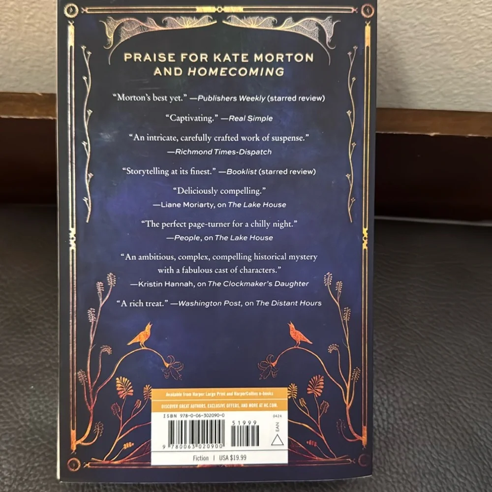 Kate Morton “Homecoming” NY Times Bestseller Paperback Novel
